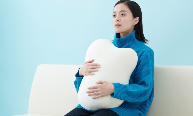 Breathe together with the robot pillow